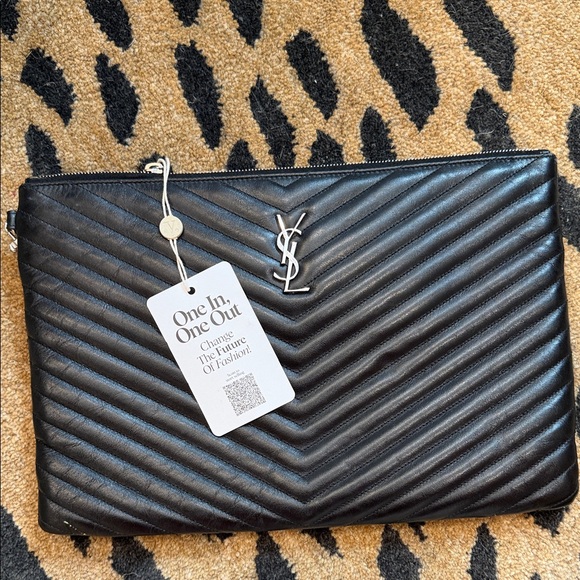 Saint Laurent Large Monogram Jolie Pouch - Picture 4 of 6